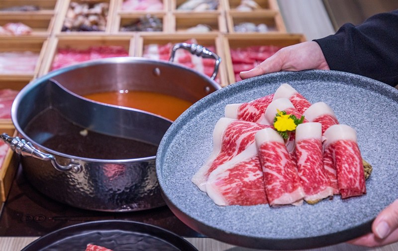 靠美食生活、台北｜爽嗑和牛！7間台北人氣火鍋吃到飽推薦