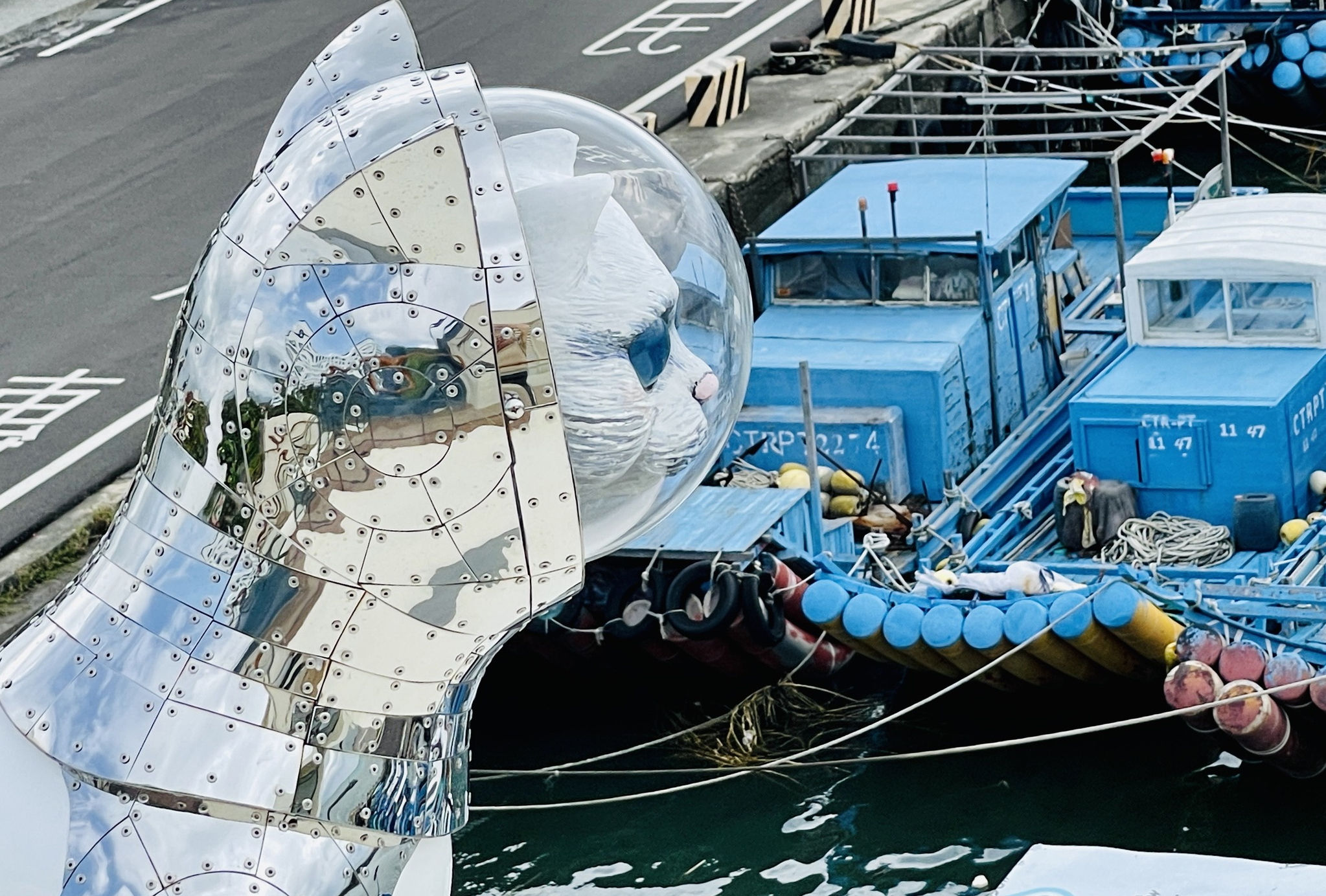 矢延憲司《船仔貓》裝置藝術大爆紅　11/19前來屏東看海美術館療癒一下